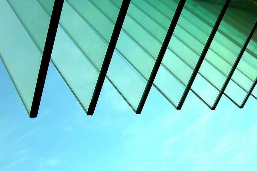 kính bán cường lực là gì